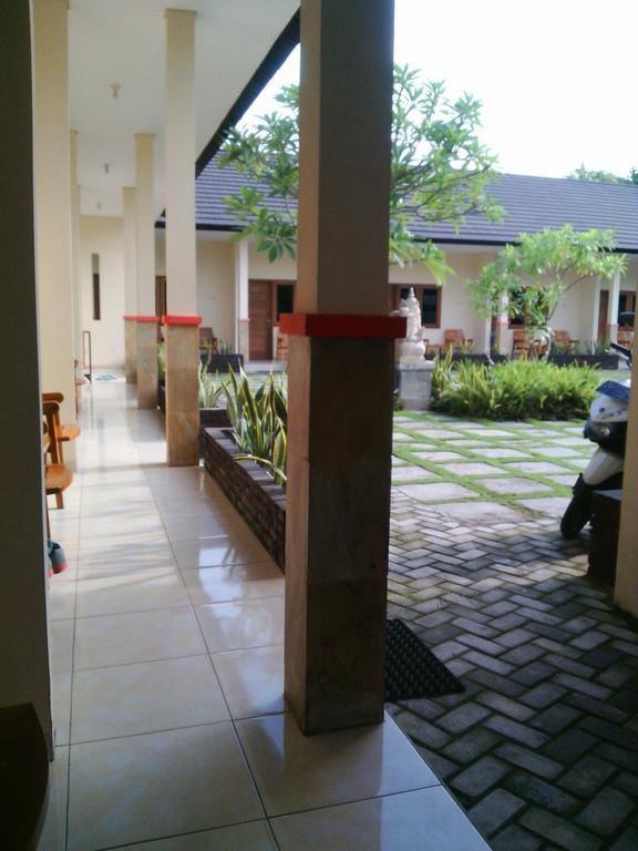 DeKa Homestay Mataram Eksteriør bilde