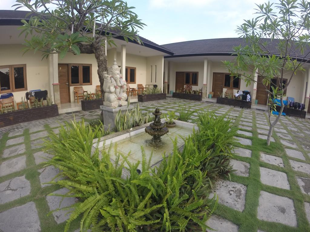 DeKa Homestay Mataram Eksteriør bilde