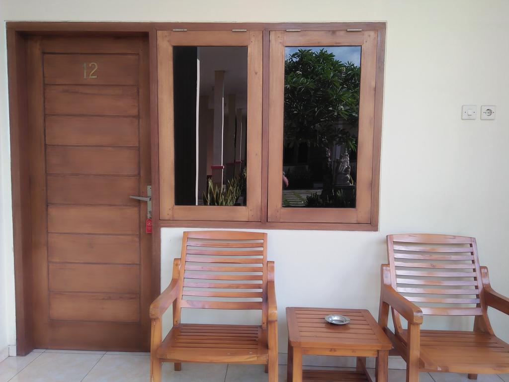 DeKa Homestay Mataram Eksteriør bilde