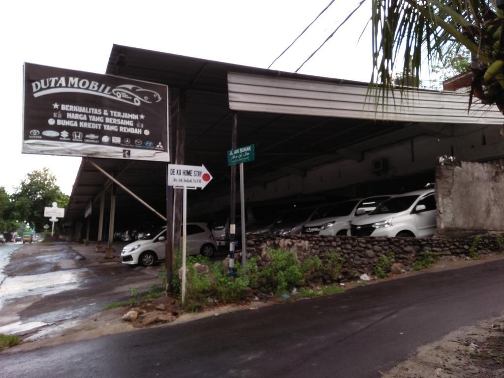 DeKa Homestay Mataram Eksteriør bilde